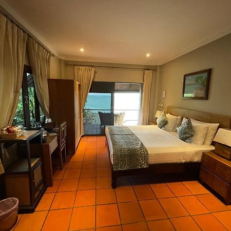 Beyond The Blue Horizon Boutique Bungalows Haad Chao Phao Bagian luar foto