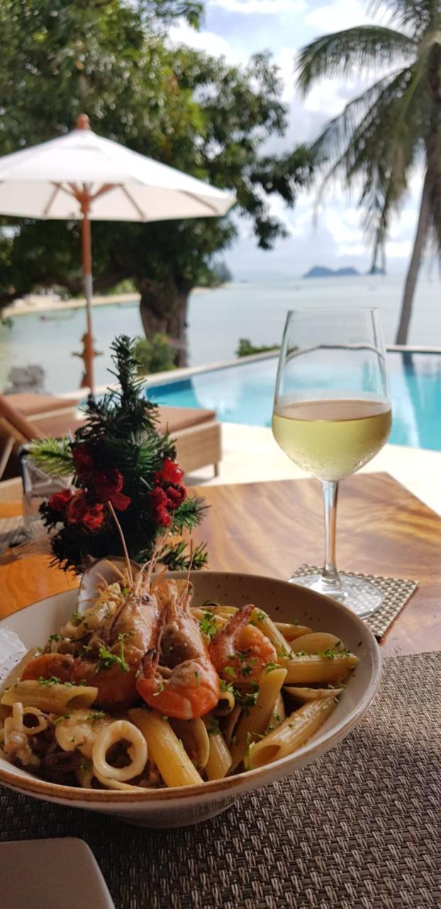 Beyond The Blue Horizon Boutique Bungalows Haad Chao Phao Bagian luar foto