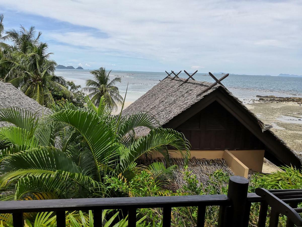 Beyond The Blue Horizon Boutique Bungalows Haad Chao Phao Bagian luar foto